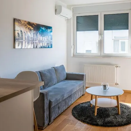 Atina Apartment